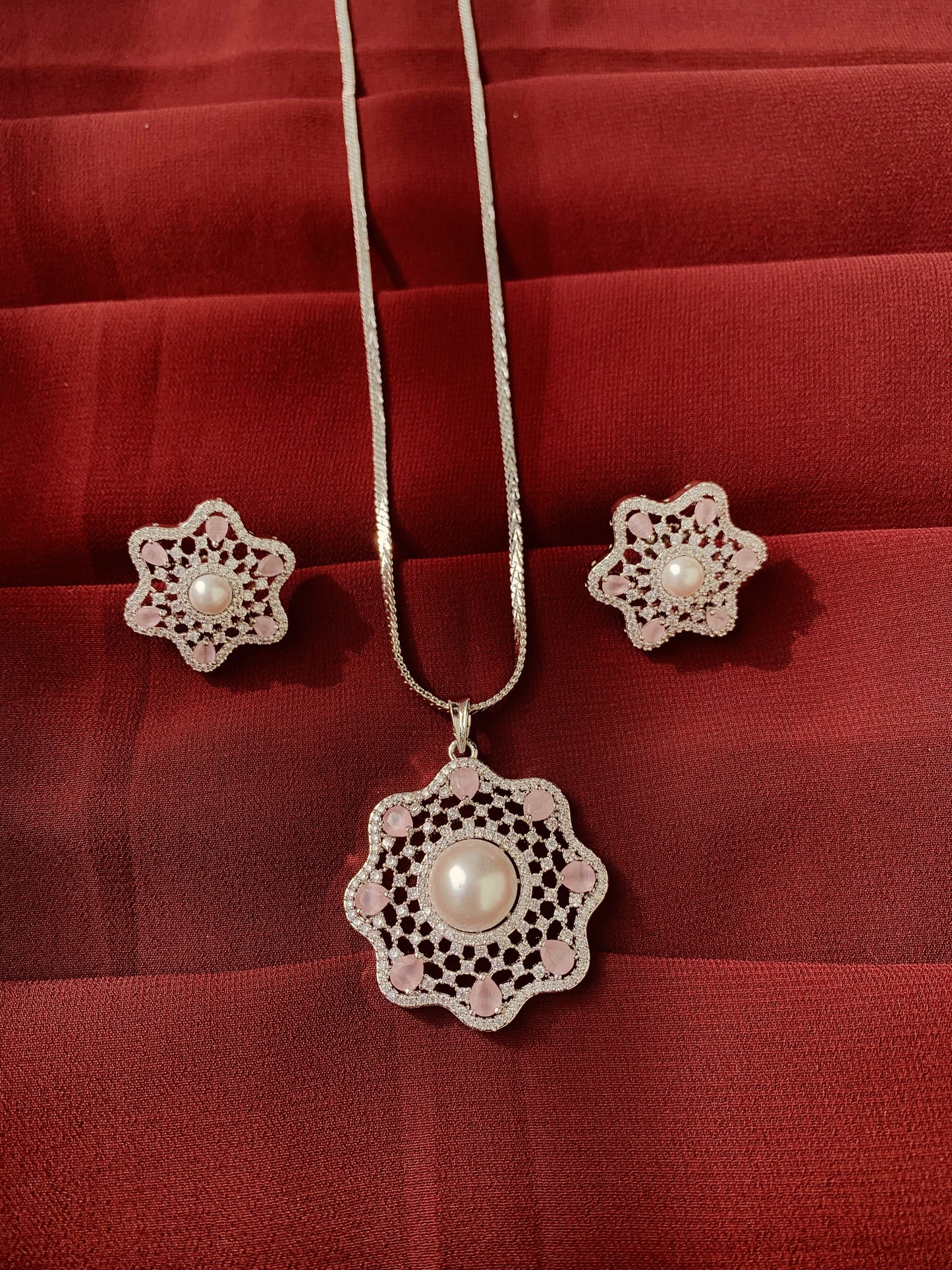 American diamond stones pendant set