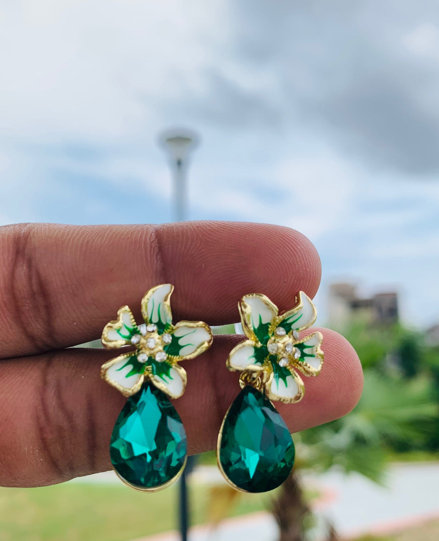 Crystal pendant set